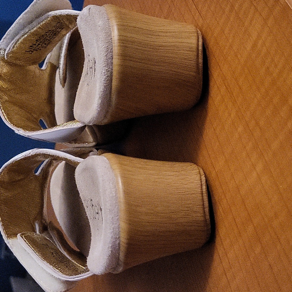 Alegria 8 8.5 Or 38 Embroidered White Sandals With Velcro - Picture 9 of 17